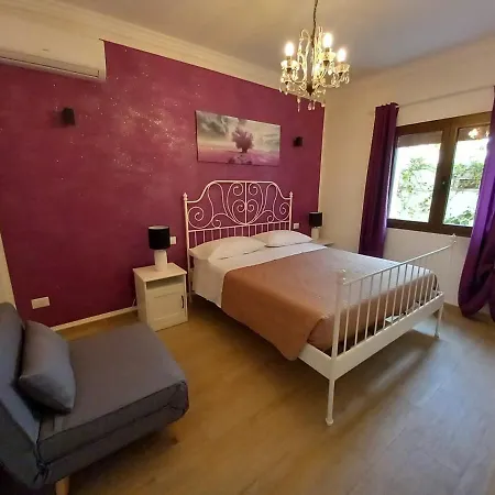 Casa Vacanze M&m Apartment